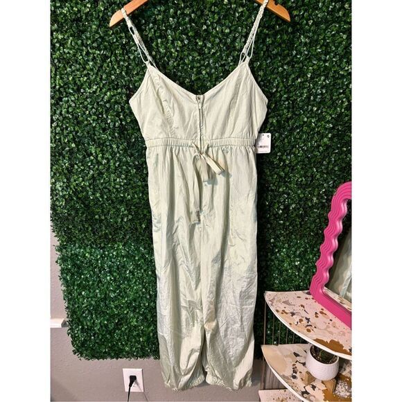 Free People NWT Down To Earth Nylon Romper Summer Mist Light Green Sz XS - Picture 5 of 11